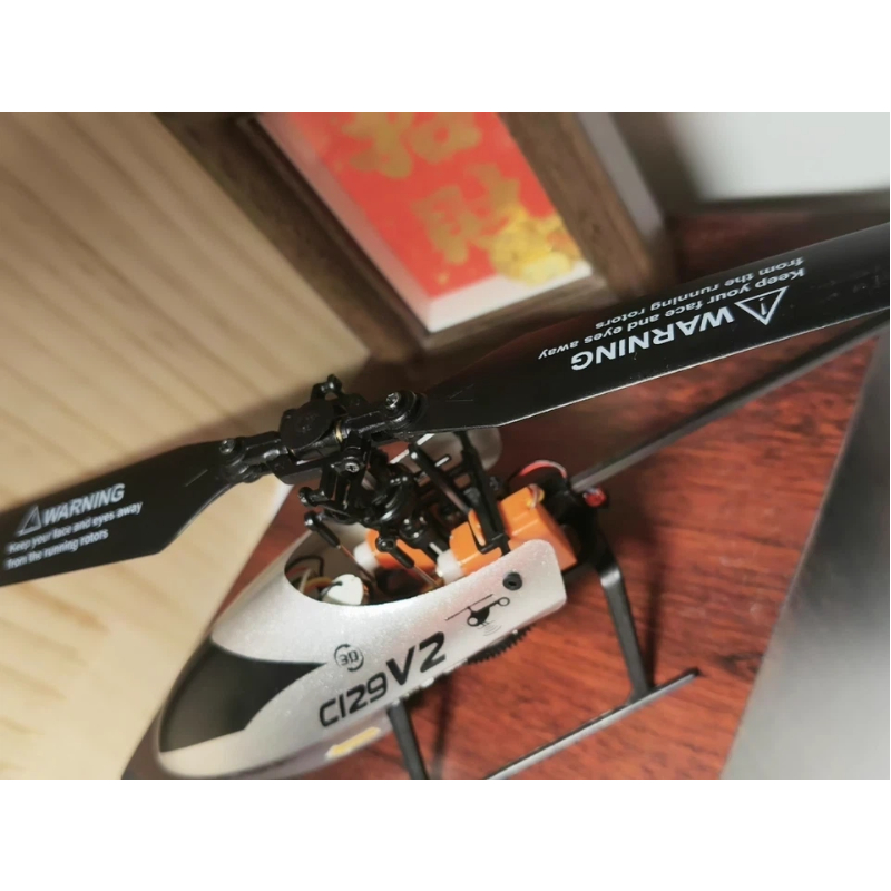 RC ERA C129V2 4CH 2.4GHzスマート電動 - Rc Helicopter Single Rotor のレビューと価格